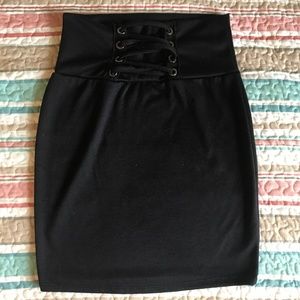 .Mini bodycon skirt